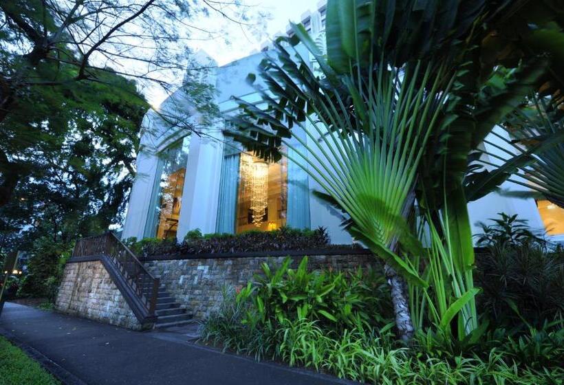 هتل Borobudur Jakarta