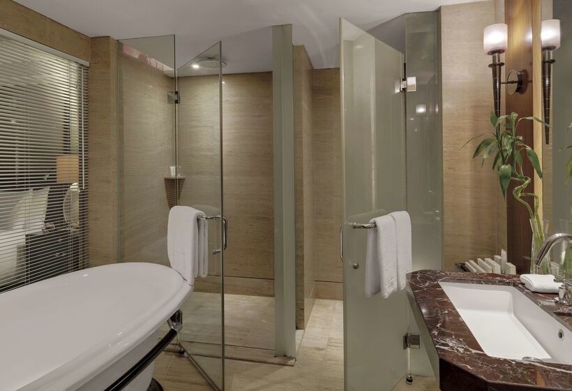 هتل Indonesia Kempinski Jakarta