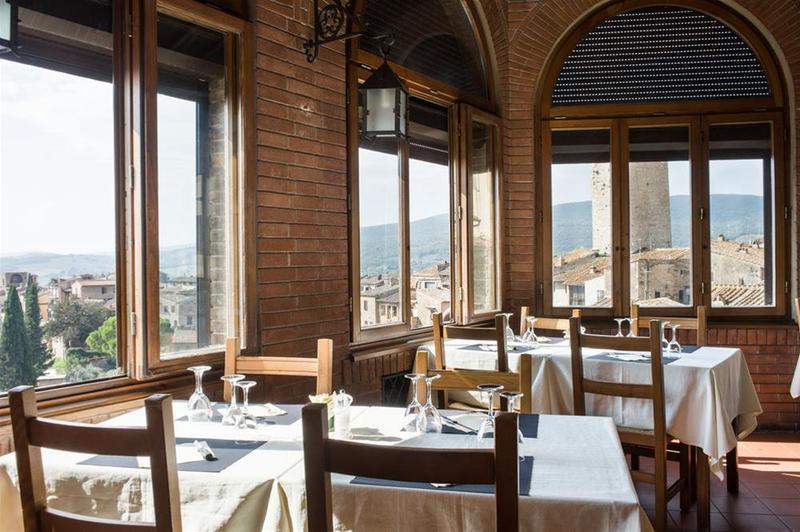 فندق La Cisterna