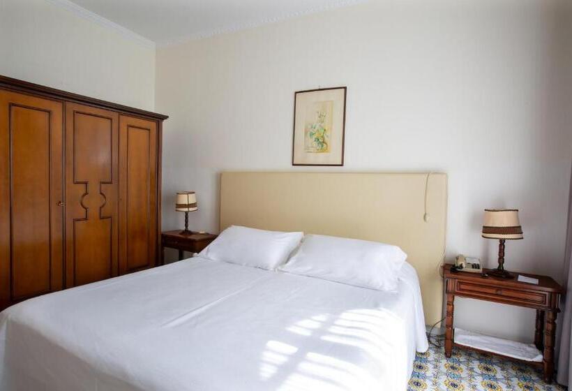 هتل Lido Mediterranee