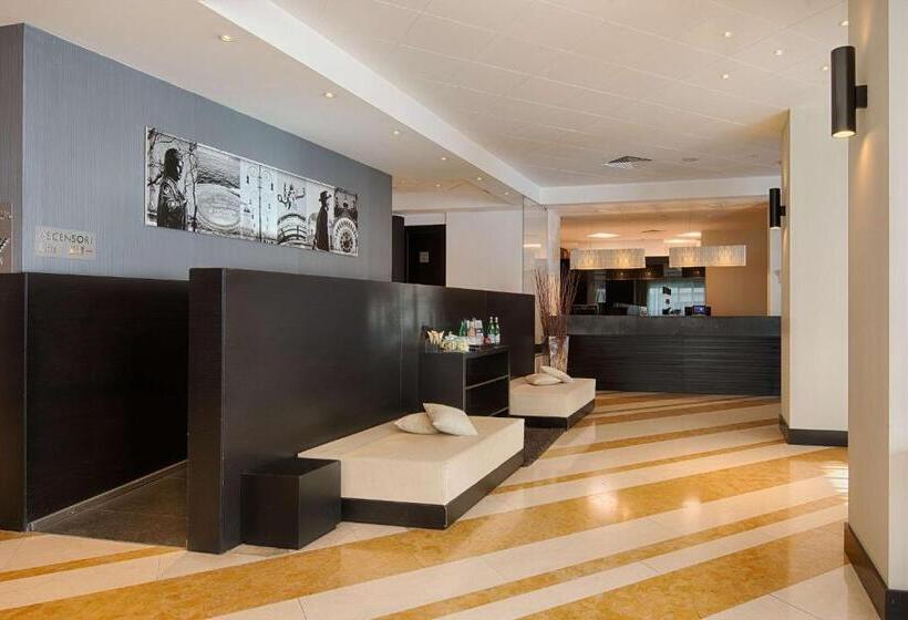 בית מלון כפרי NH Trieste