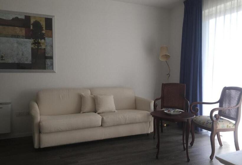 هتل Piccolo Mondo