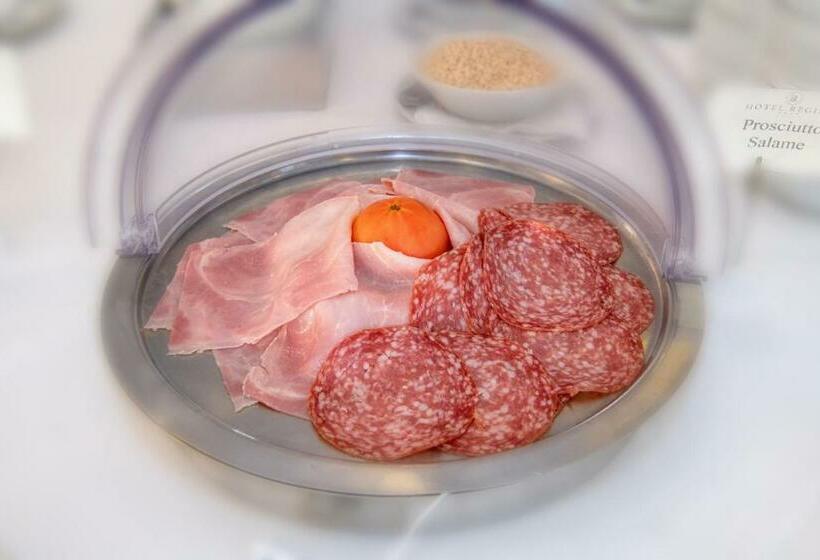 בית מלון כפרי Regina