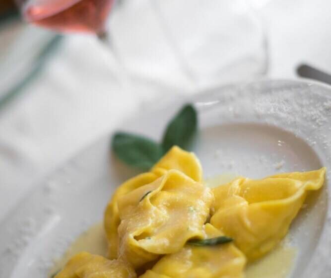 هتل San Marco Sestola