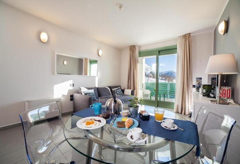 هتل Th Sestriere   Villaggio Olimpico