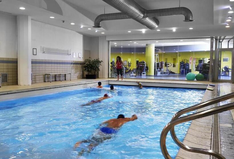 هتل Th Sestriere   Villaggio Olimpico