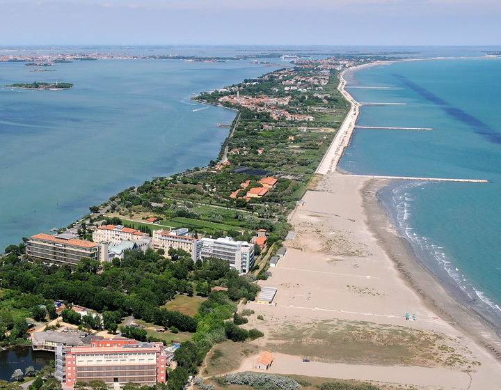 هتل Villa Laguna