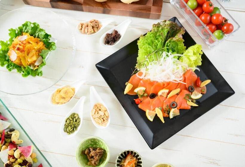 בית מלון כפרי Ana Crowne Plaza Sapporo, An Ihg