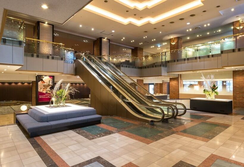 בית מלון כפרי Ana Crowne Plaza Sapporo, An Ihg