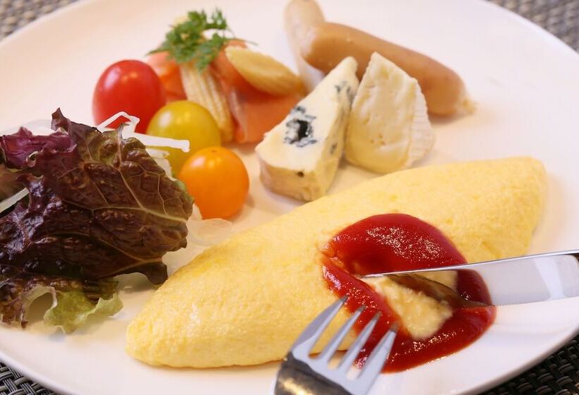 בית מלון כפרי Ana Crowne Plaza Sapporo, An Ihg