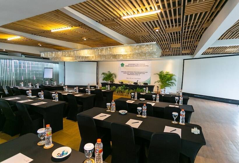 هتل Bali Mandira Beach Resort & Spa