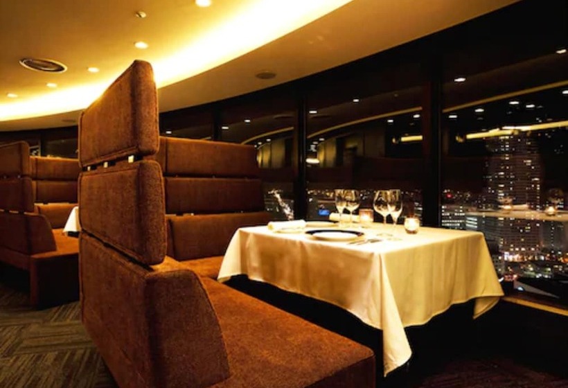 בית מלון כפרי Century Royal