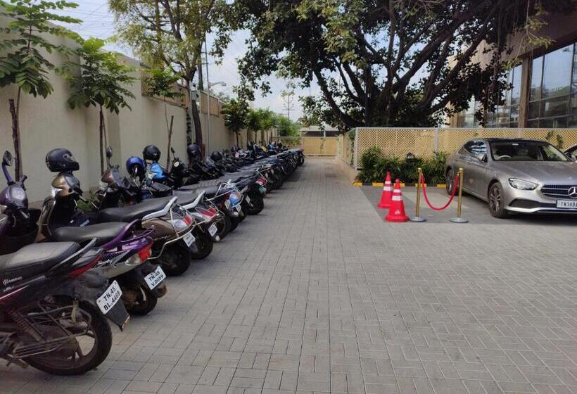 فندق Courtyard By Marriott Tiruchirappalli