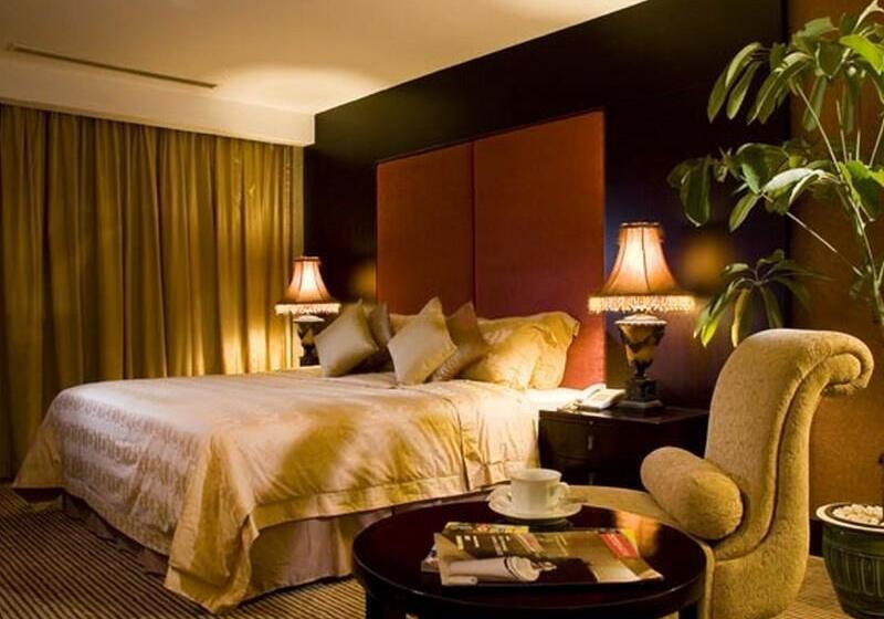 هتل Grand Mahkota