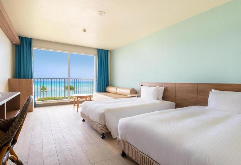 בית מלון כפרי En Resort Kumejima Eef Beach