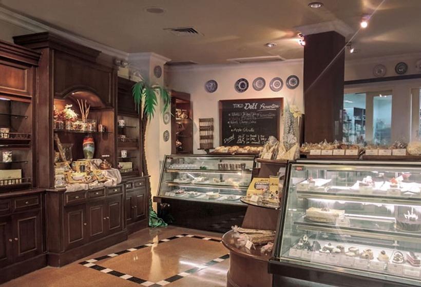 هتل Majapahit Surabaya Mgallery
