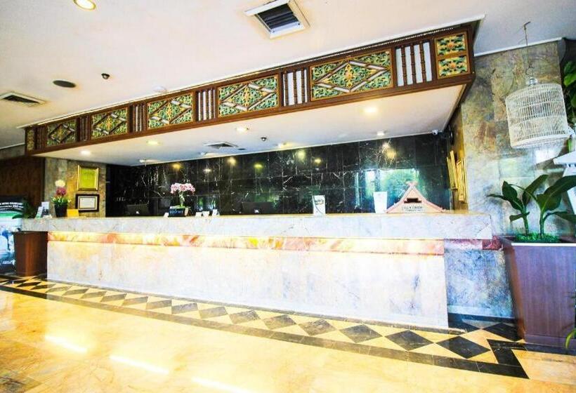 هتل Mutiara Merdeka