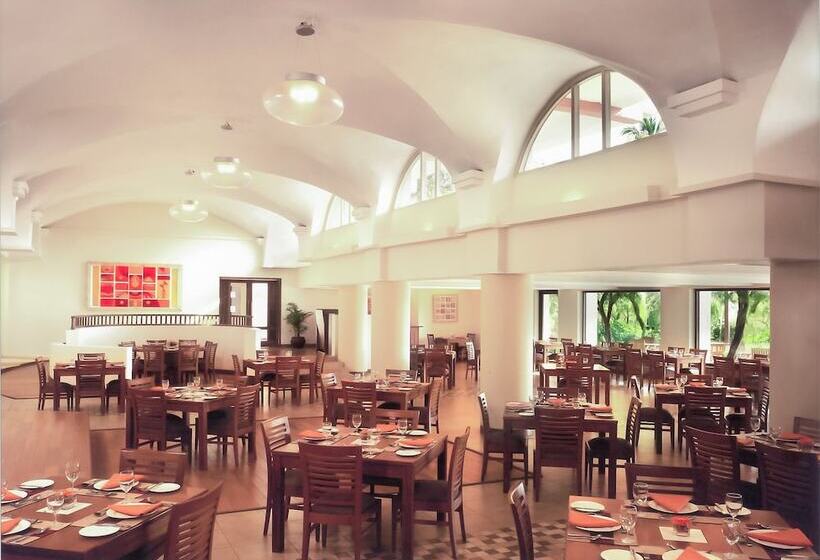 هتل Taj Cidade De Goa Heritage, Goa