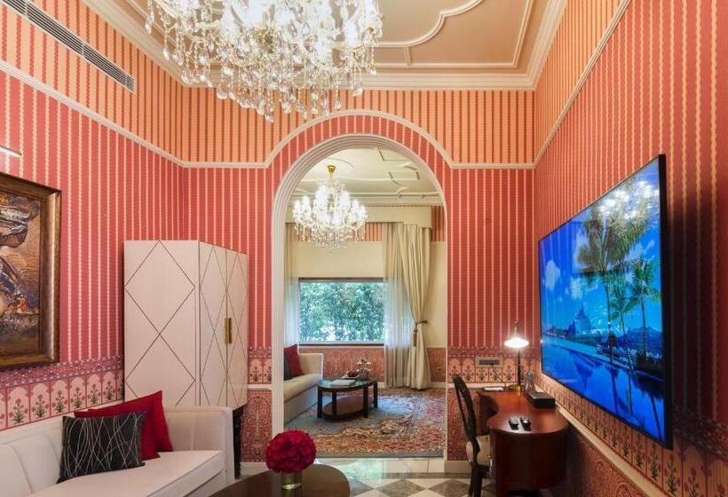 בית מלון כפרי The Claridges New Delhi