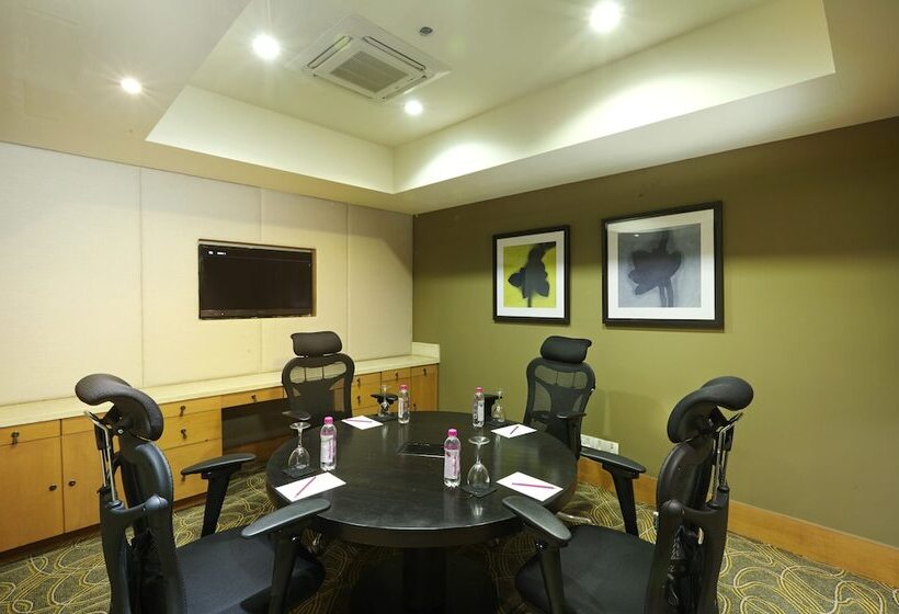 فندق Vivanta Coimbatore