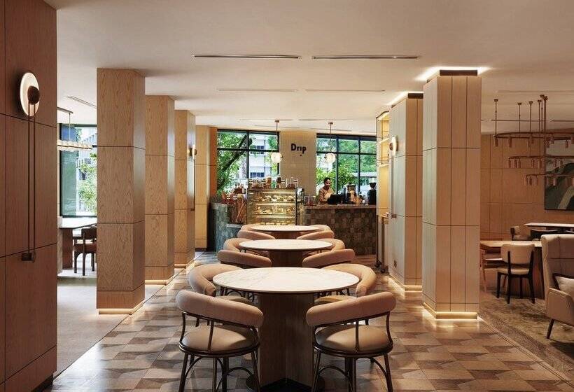 هتل Hilton Petaling Jaya