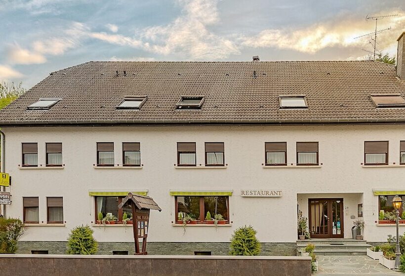 هتل Hostellerie Val Fleuri