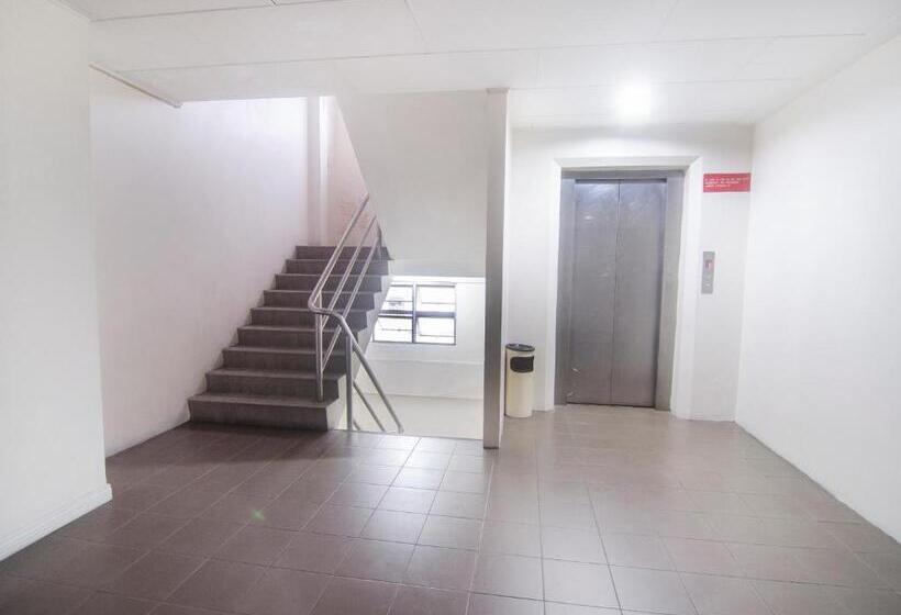 هتل Hua Kuok Inn