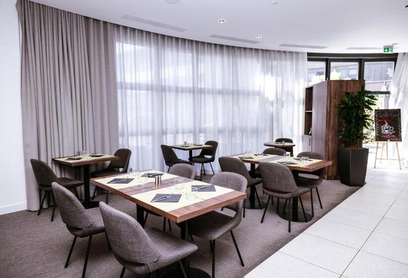 هتل Ibis Luxembourg Airport