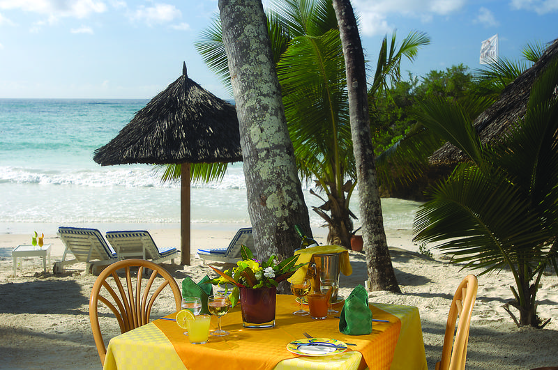 هتل Leopard Beach Resort And Spa