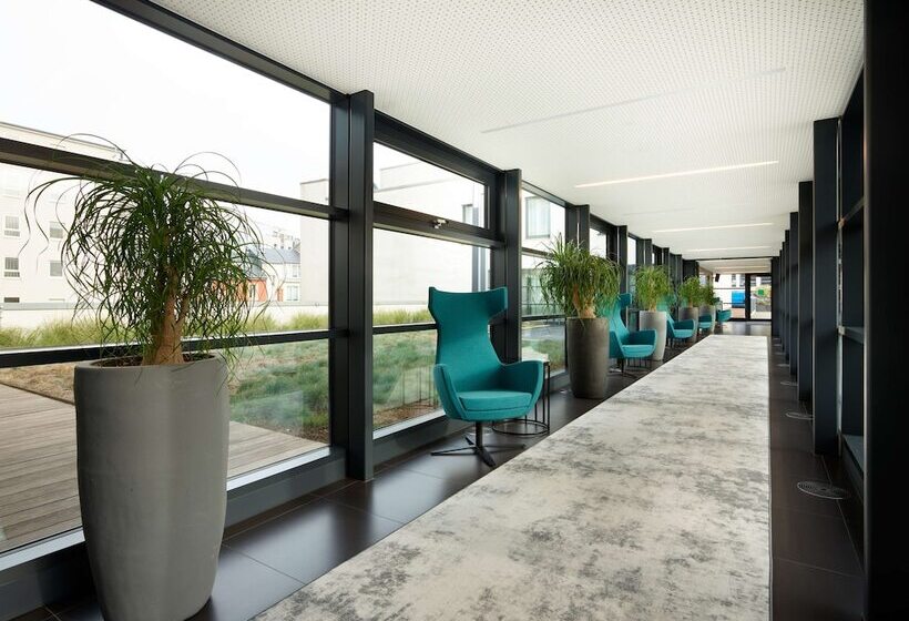 هتل Park Inn By Radisson Luxembourg City