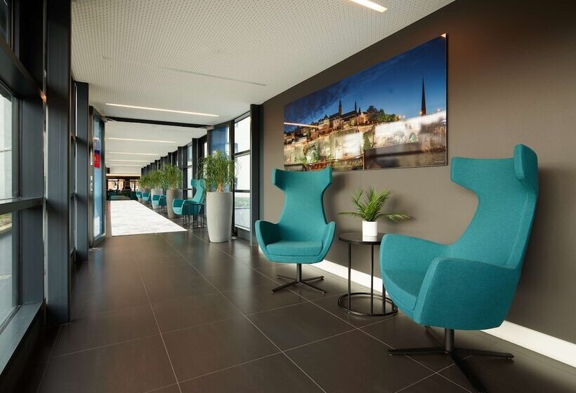 هتل Park Inn By Radisson Luxembourg City