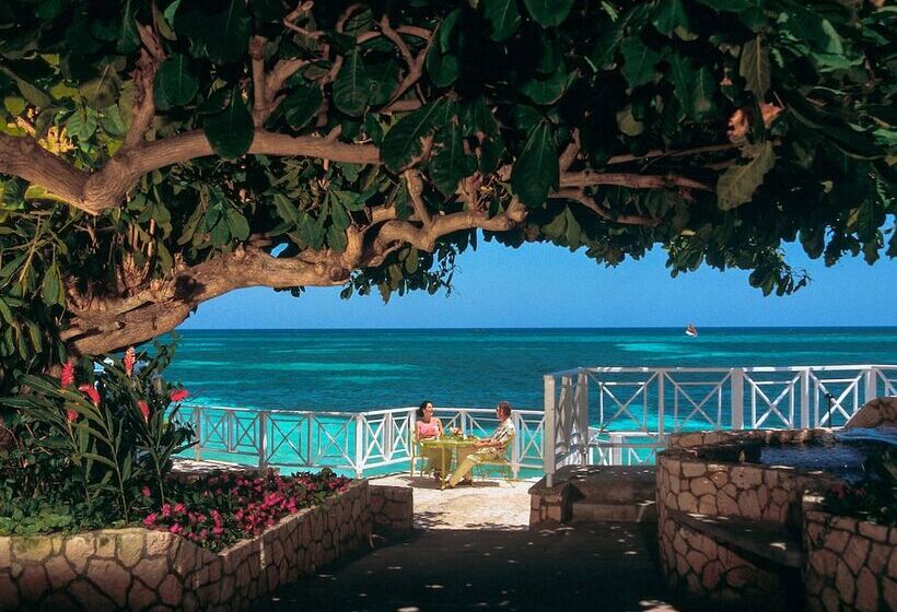 هتل Sandals Montego Bay   All Inclusive Couples Only