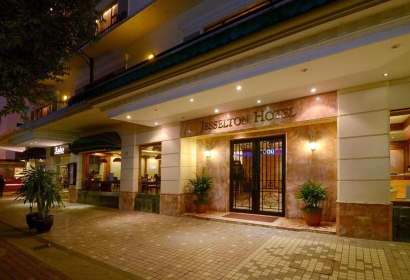 هتل The Jesselton