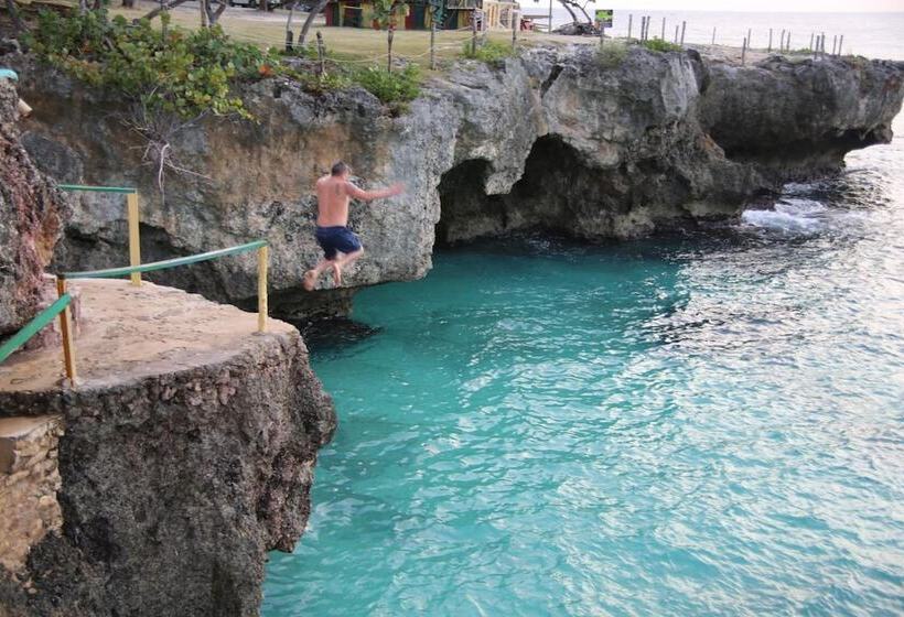 Xtabi Resort