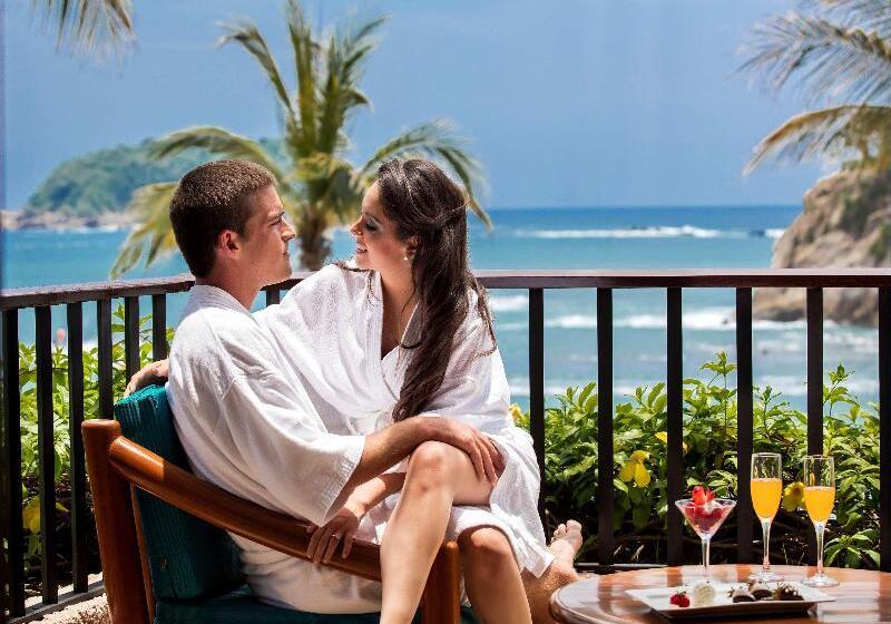 هتل Barceló Huatulco