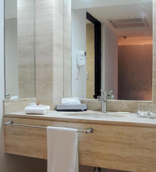 هتل Mision Torreon