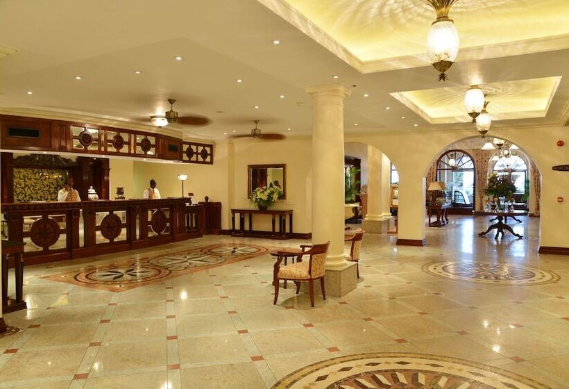 ホテル Polana Serena