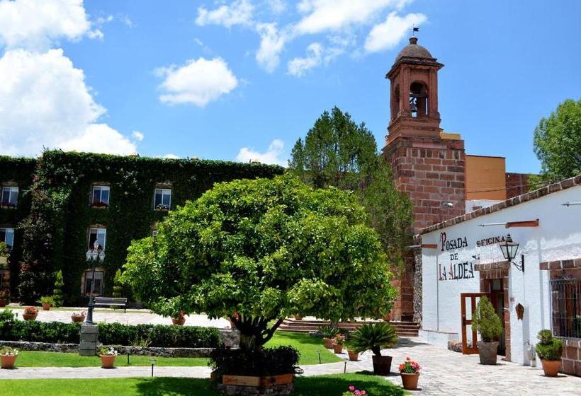 هتل Posada De La Aldea