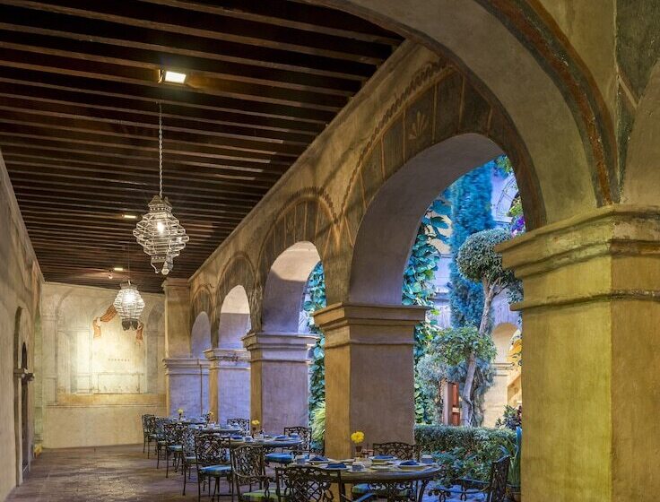 Отель Quinta Real Oaxaca