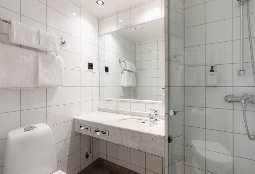 فندق Scandic Oslo City