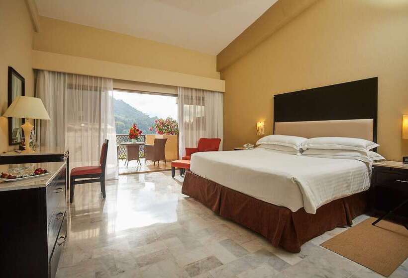 אתר נופש Barcelo Puerto Vallarta  All Inclusive