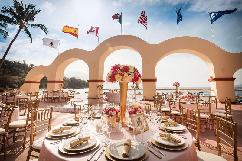 אתר נופש Barcelo Puerto Vallarta  All Inclusive