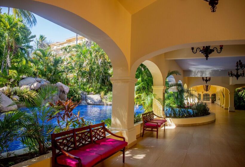 אתר נופש Barcelo Puerto Vallarta  All Inclusive