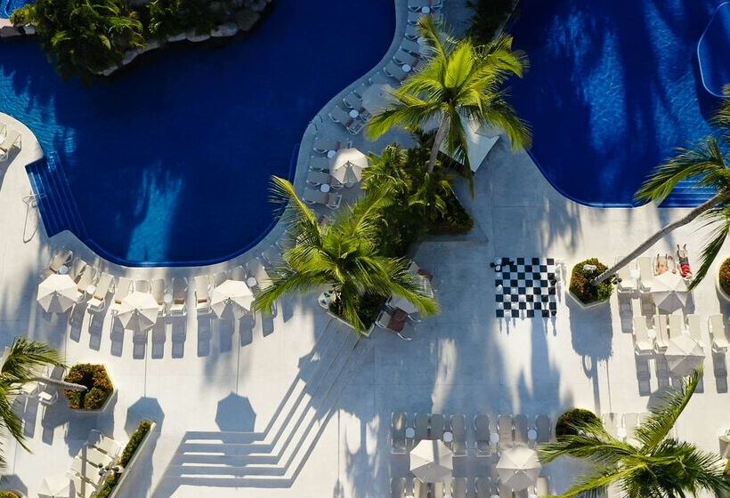 אתר נופש Barcelo Puerto Vallarta  All Inclusive
