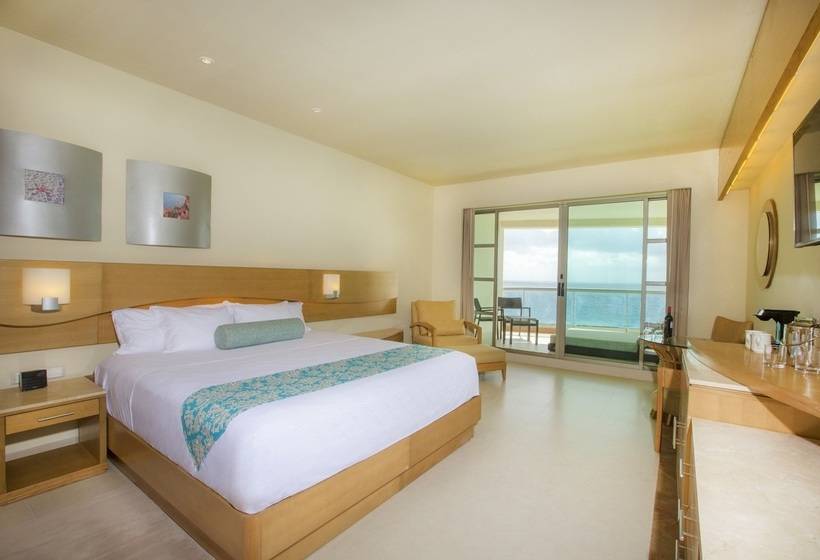 リゾートホテル Beach Palace All Inclusive