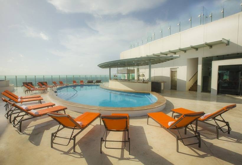 リゾートホテル Beach Palace All Inclusive