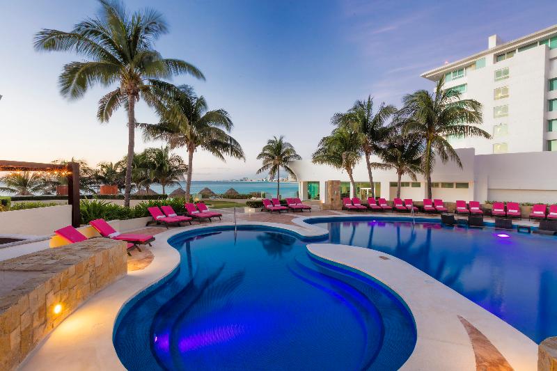 استراحتگاه Krystal Grand Cancun - All Inclusive
