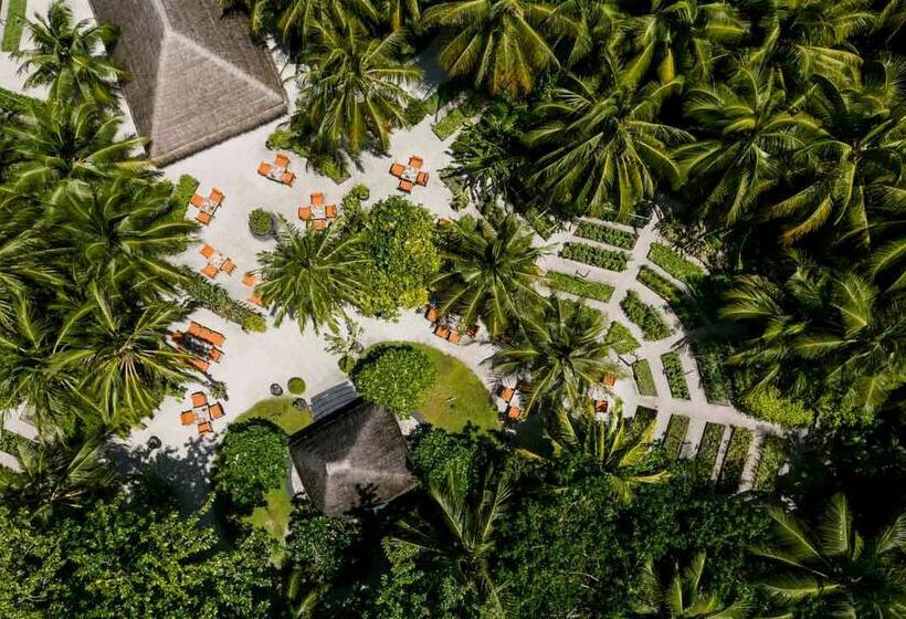 Курорт One&only Reethi Rah