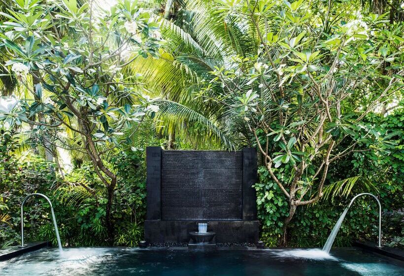 Курорт One&only Reethi Rah