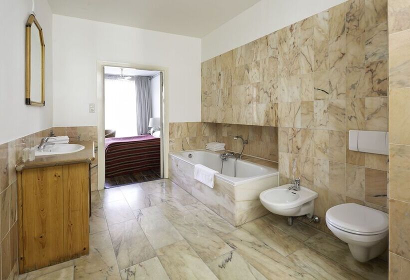 فندق Amsterdam House